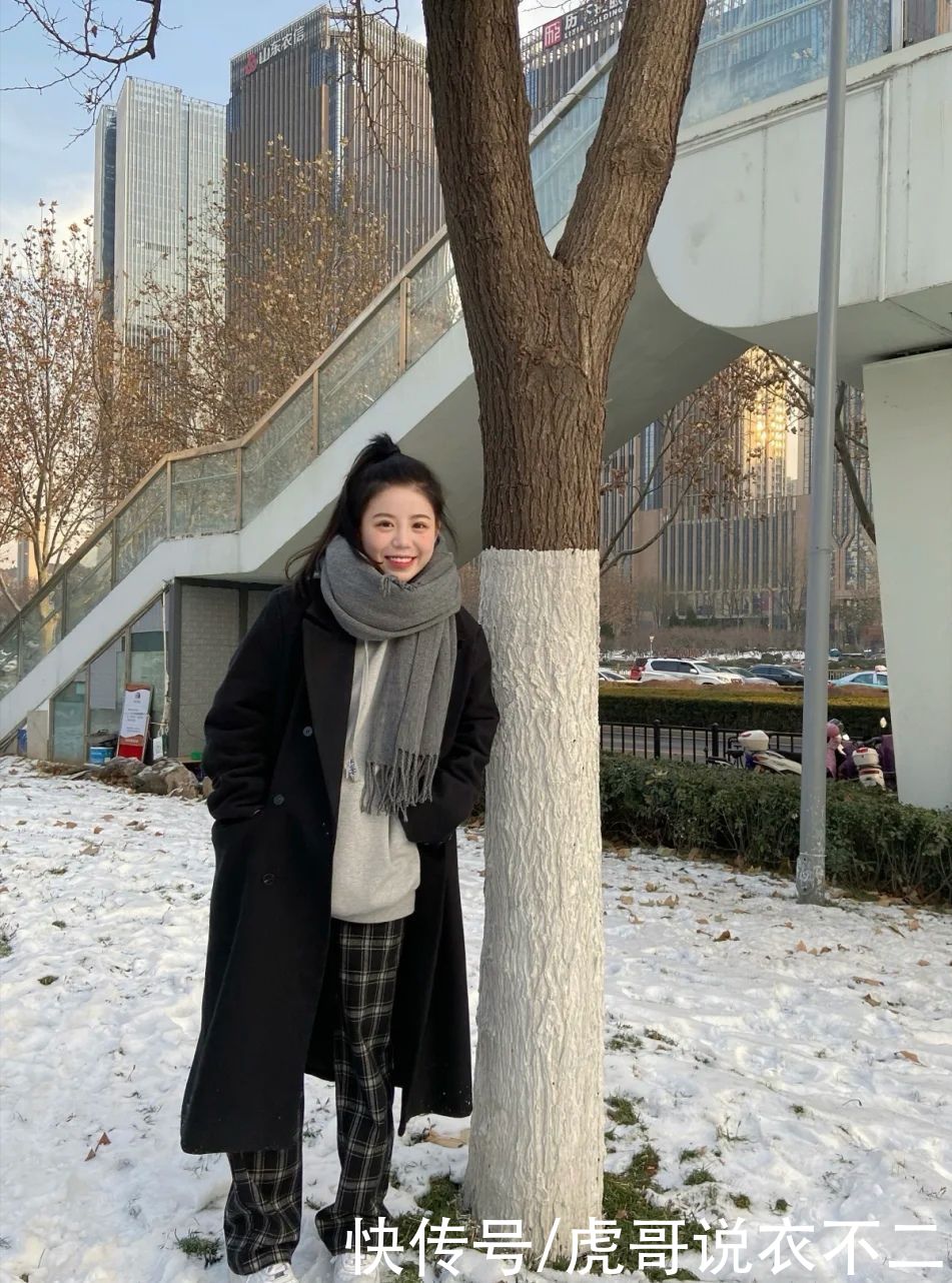 谁说格子“老土”？格子裤的时尚穿法了解一下