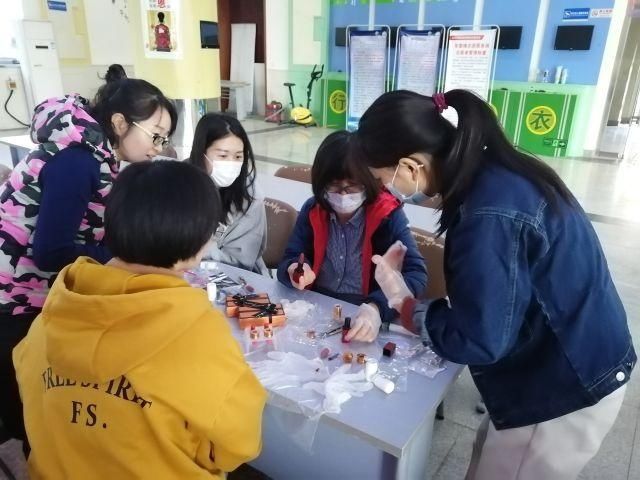 巾帼心向党 百年绽芳华——区科委庆三八节暨科技助力创城活动