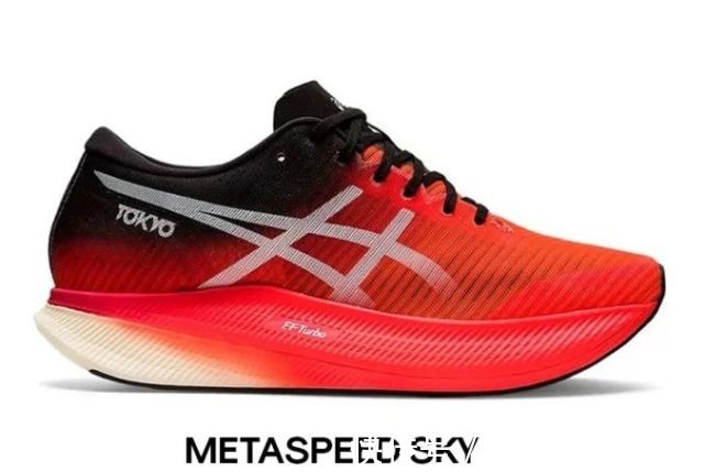 跑者|这道难度十级的跑鞋版“大家来找茬”背后,隐藏了怎样的故事