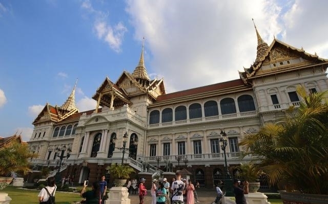 泰国最有趣的地名,英文翻译是172个字母,而中文只需两个字表