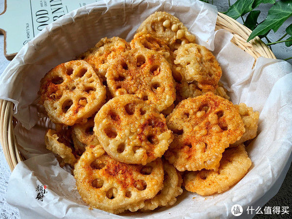 莲藕别再炒着吃,加4个鸡蛋简单一做,比吃肉还过瘾,全家都爱吃