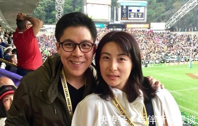 郭晶晶上综艺节目,说自己会做饭但少做,对孩子非常关心照顾