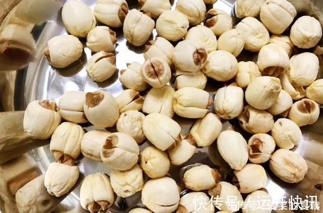 骨质|骨疏松是因水煮蛋吃多了?骨科:想要骨头好,3种食物也尽量少吃