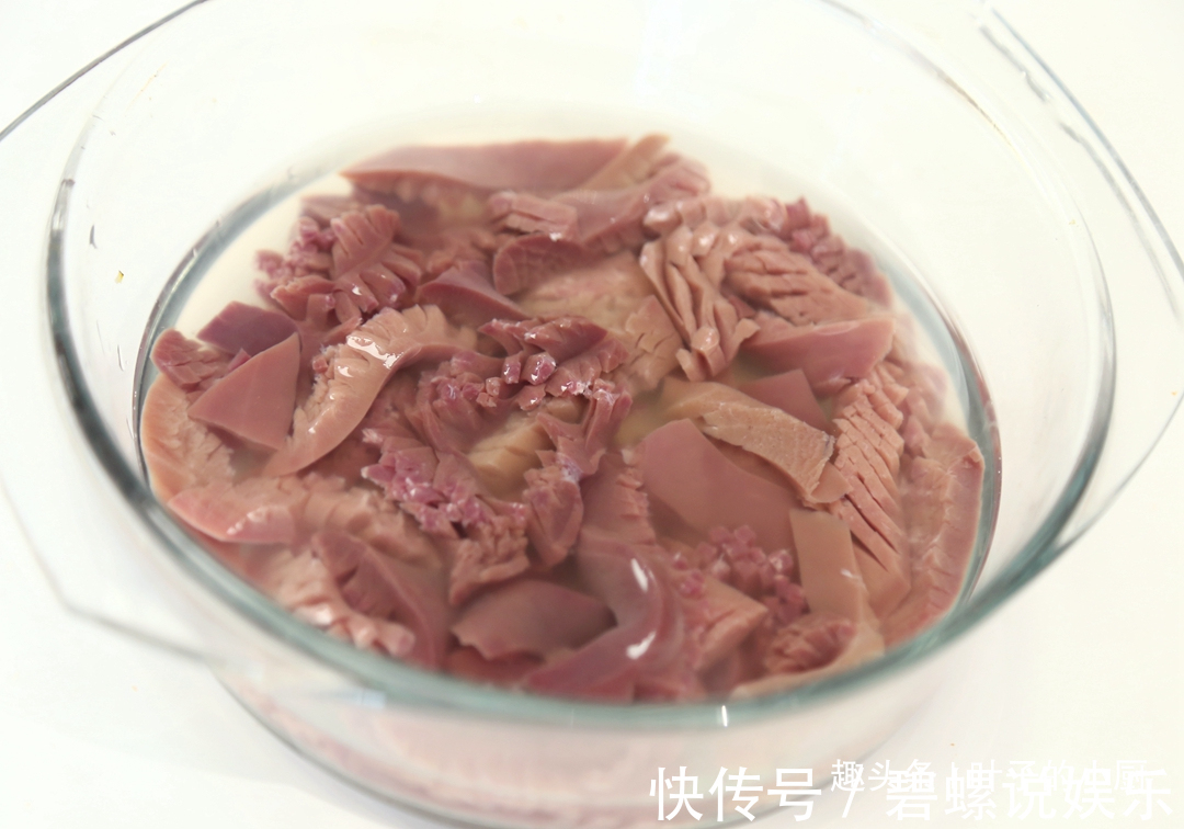 猪腰吃了几十年，第一次见如此去“筋膜”，以前总是“坑坑洼洼”