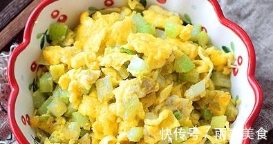 维生素b2|这些菜，女人要多吃，益气补血、面色红润，冬天手脚不再冰凉