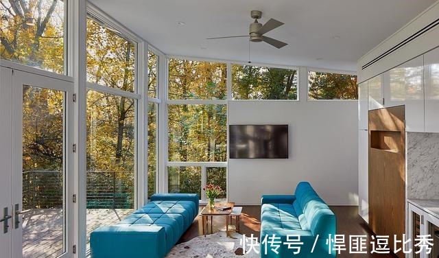 智能|轻松无压力的客厅设计,时尚简约的智能现代生活空间!