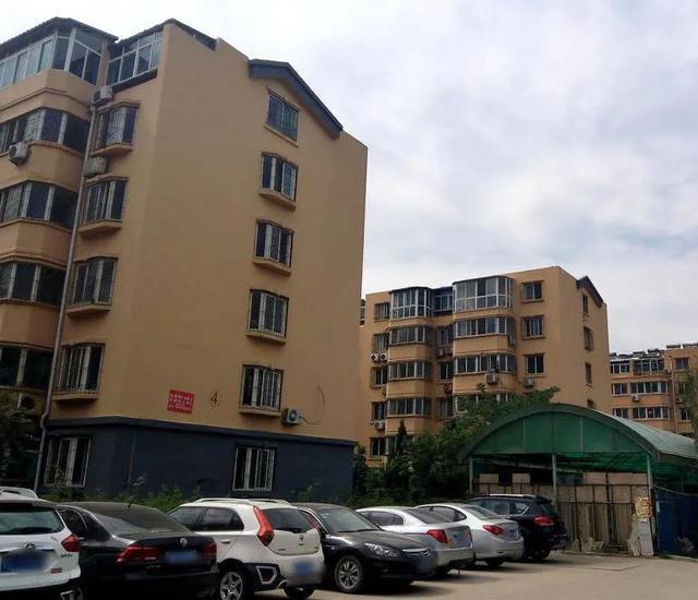 贬值|未来5年,楼梯房真的会比电梯房更值钱吗分析之后就清楚了