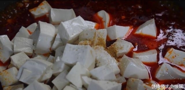 麻婆豆腐最好吃的做法,简单美味香辣下饭,看看你喜欢吃不?