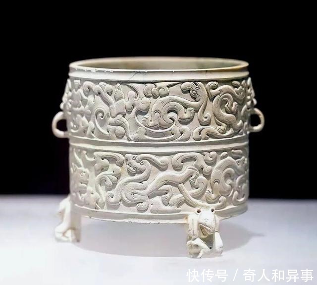 弦纹|中贸圣佳2021春拍重点推荐白釉旋剔弦纹尊！