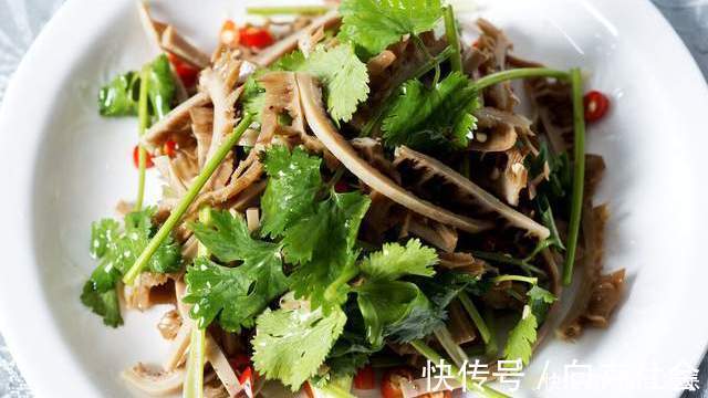 保存香菜有诀窍,菜贩子教我一招,越放越鲜,吃到来年春天没问题