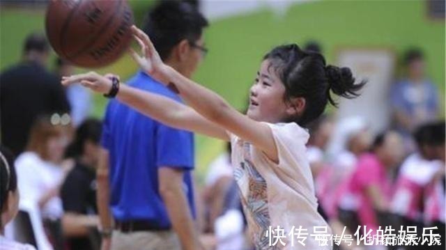 小早|孩子有以下4个表现,说明处于身高“猛涨期”,家长可别错过