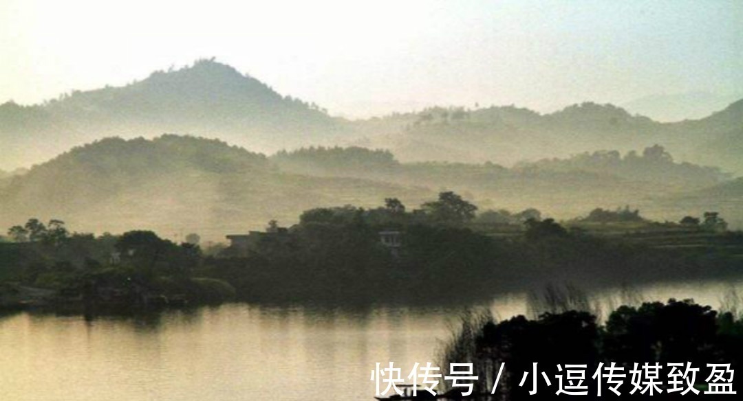 永州@柳宗元的诗很孤独,除了《江雪》之外,这首《独觉》也很感人!