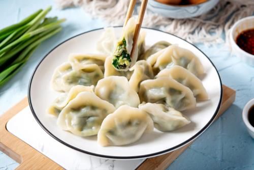 鲜美|秋天第一鲜，拿来包饺子太鲜美，才3块钱一斤，错过又得等明年