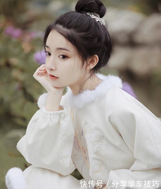 后脑勺 你发型不好看,因为这里没弄对!