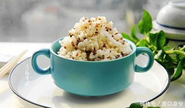 我家从不蒸白米饭,大米里加把它,越嚼越香,低脂饱腹不长胖