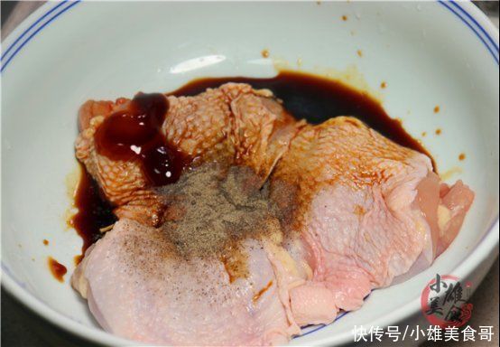 黑胡椒粉|鸡腿这种做法火了，比炖的好吃，比油炸的健康，一大盘不够吃