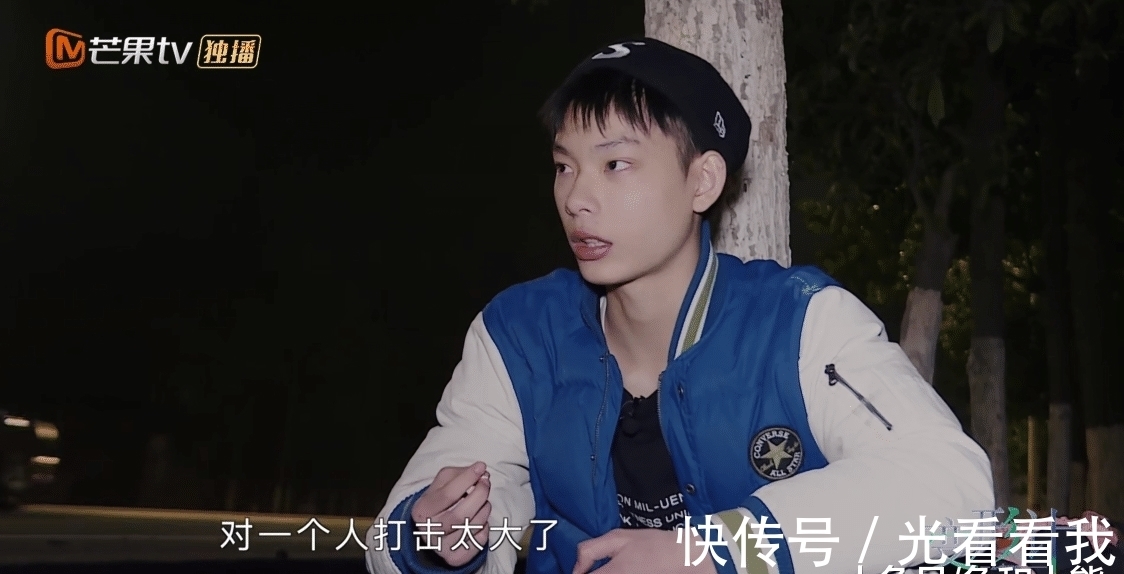 變形計|變形計: 城市少年嫌變形條件太好, 徒步1700公里回家, 結果很現實