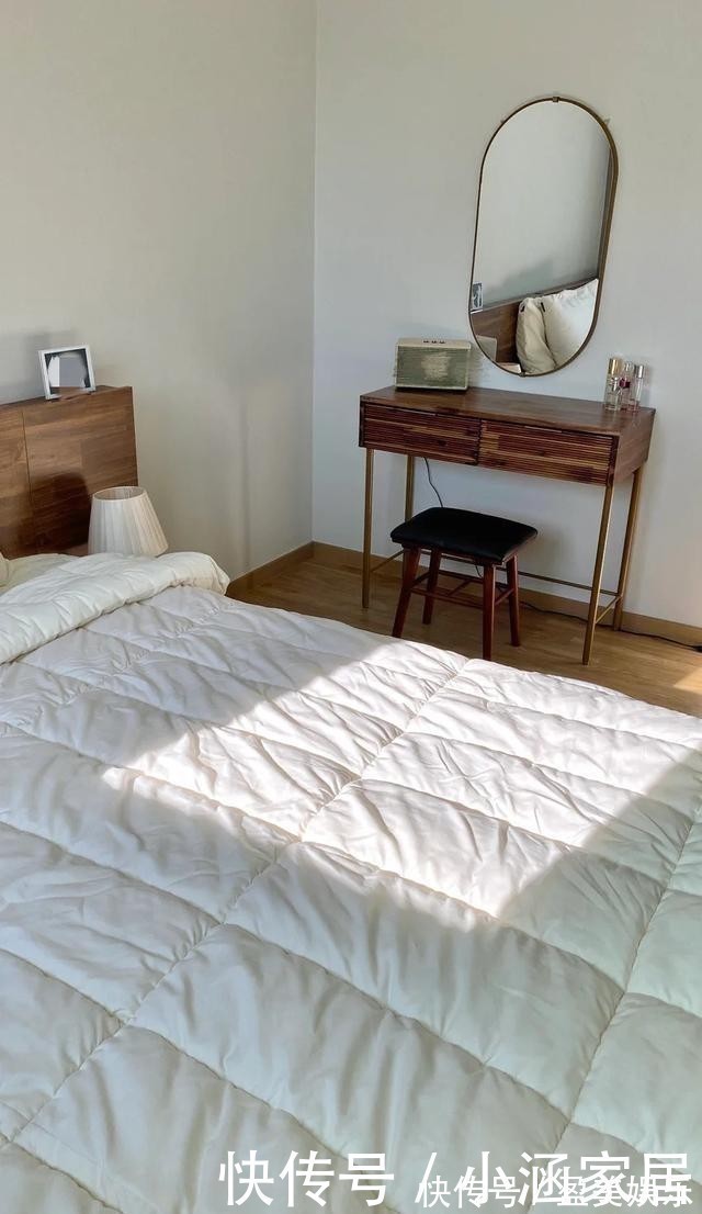 新家|新家好不好看，一半靠软装，59㎡精致宽敞夫妻俩谁也不嫌小！