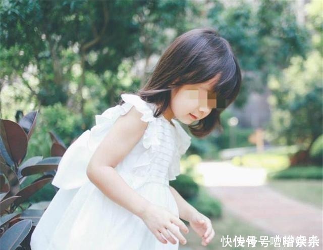 嘴馋|孕妇出门拿快递,丈夫等1个多钟不见人,下楼找人看到这样一幕