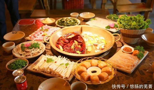 冬天|冬天的第一顿火锅文案!