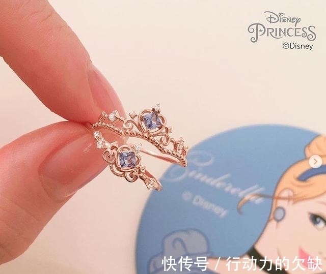 白雪公主 最美闺蜜戒!南韩联名「公主皇冠戒指」贝儿玫瑰水钻好浪漫