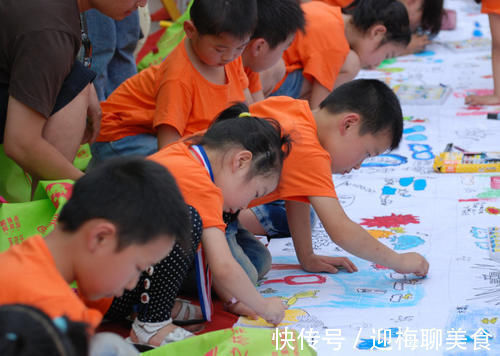 幼儿园老师|幼儿园老师让孩子“画房画车”,家长故意让孩子画错,结果尴尬了