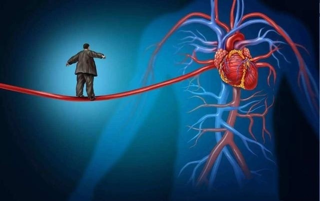 降血脂|孙大爷一直吃着黑木耳降血压,降血脂,结果突发心梗,住进监护室