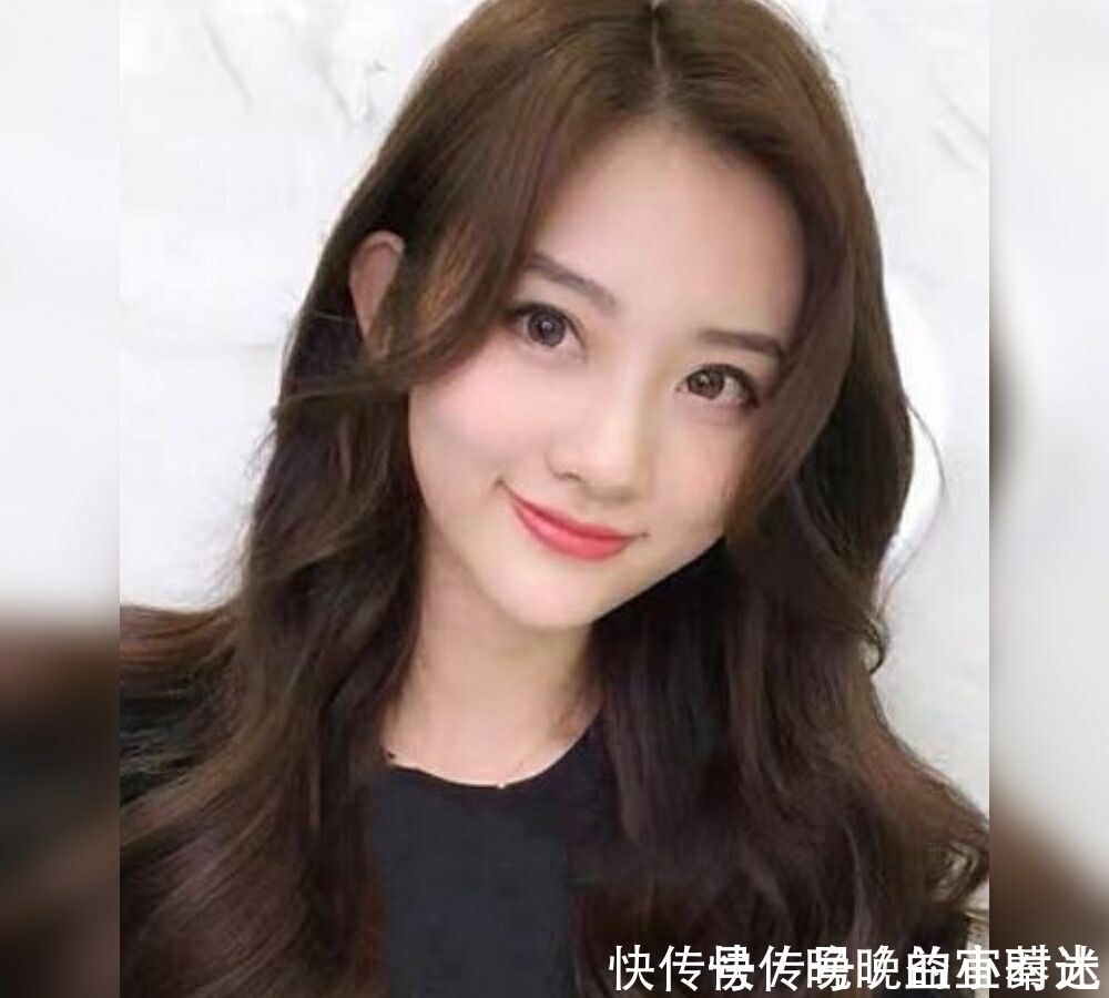 打理|30岁的女生尝试这几款发型,好打理又减龄,发型师:百搭又很美