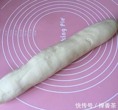 白吉饼|陕西有名小吃，腊汁肉夹馍，美味会让你垂涎三尺哦！