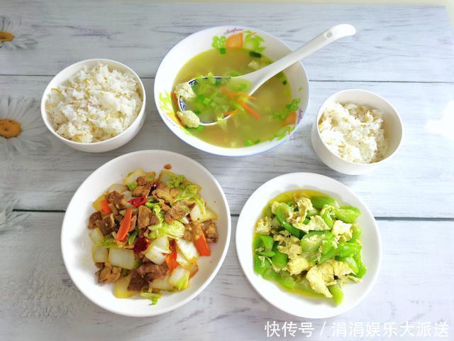 两口子的5天简单晚餐,每天都好吃暖胃,网友:认真生活的人最美