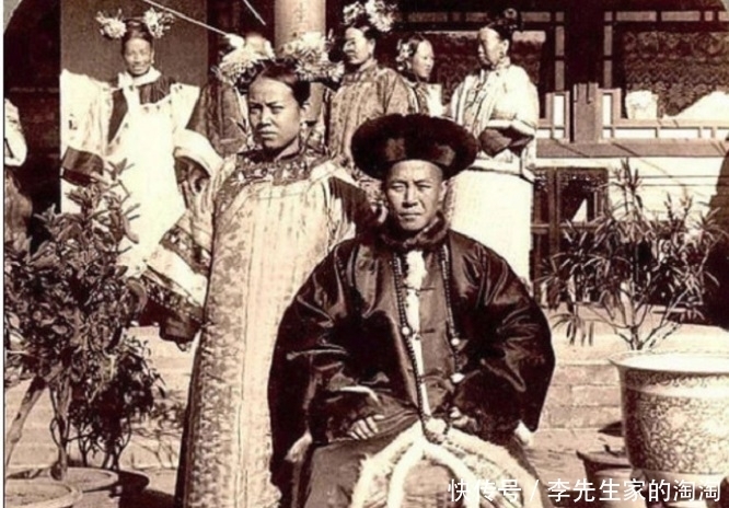 腐败|晚清时期究竟有多腐败?你看看曾国藩的年薪俸禄,不亡国才奇怪