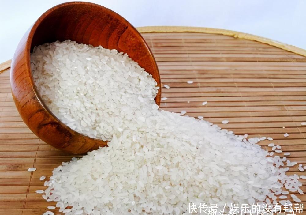 米袋|买大米时,不是越贵越好!若米袋上“这行字”不对,都是劣质米
