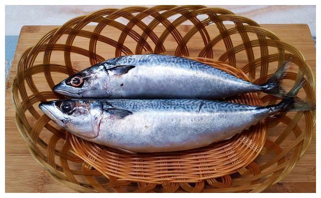 手抓饼|经常用脑压力大,6种食物要多吃,“硒”含量高,大脑轻松效率高