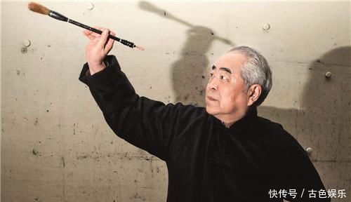 须遵德|他长期靠同学救济,却私下与其妻子密会10年,还将他2儿子改了姓