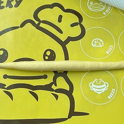 #健康甜蜜烘焙料理# 三股辫子面包,造型简单看一次就会