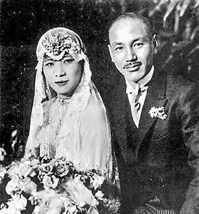 追随|被遗忘的书法大家追随孙文,拒娶美龄,结盟老蒋,最终混成吃货