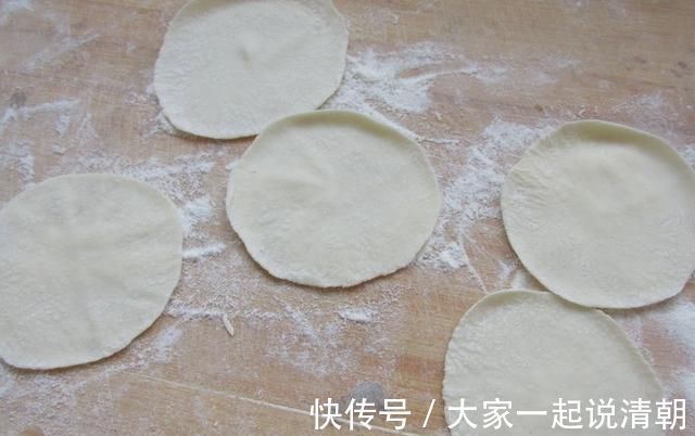 花生油|夏天，用它包饺子比肉馅的好吃，一分钱不用花，我家每周都吃3次