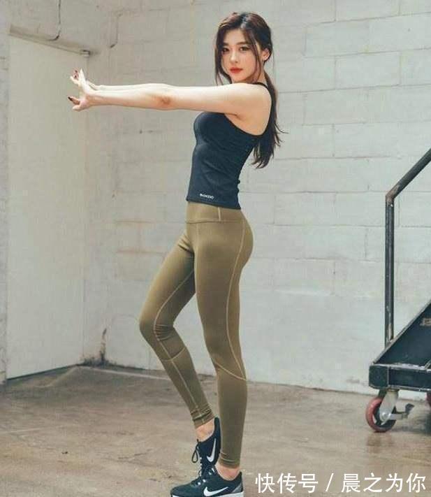 打底裤 时尚又耀眼的打底裤,甜美可爱彰显女人味,展现出浓厚的潮流气息