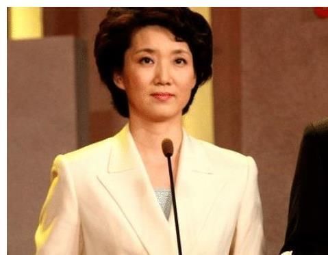 膝下|她是著名主持人，生涯零失誤表現(xiàn)，60歲卻膝下無子