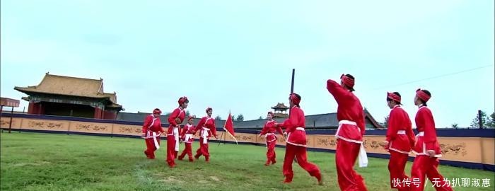 他凭借一只鸭子,走上人生巅峰,清朝也因此走向灭亡!