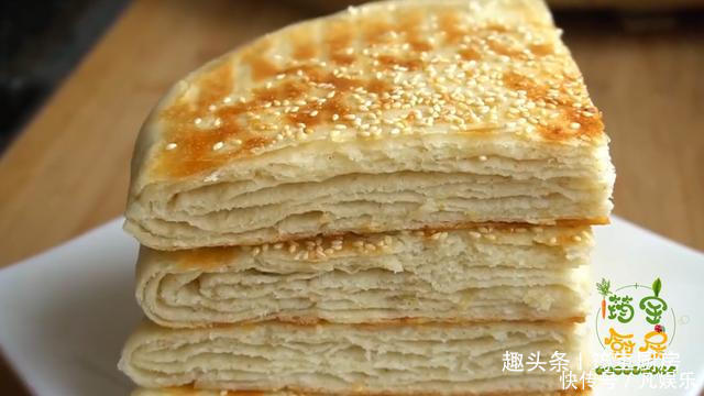 油酥|千层饼要出新做法,表皮酥香,层层香软,简单一做,超级好吃