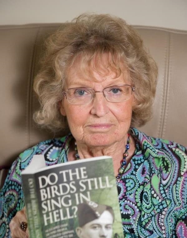 照片|为了和照片上这个姑娘约会: 一个士兵从纳粹战俘营越狱了200次