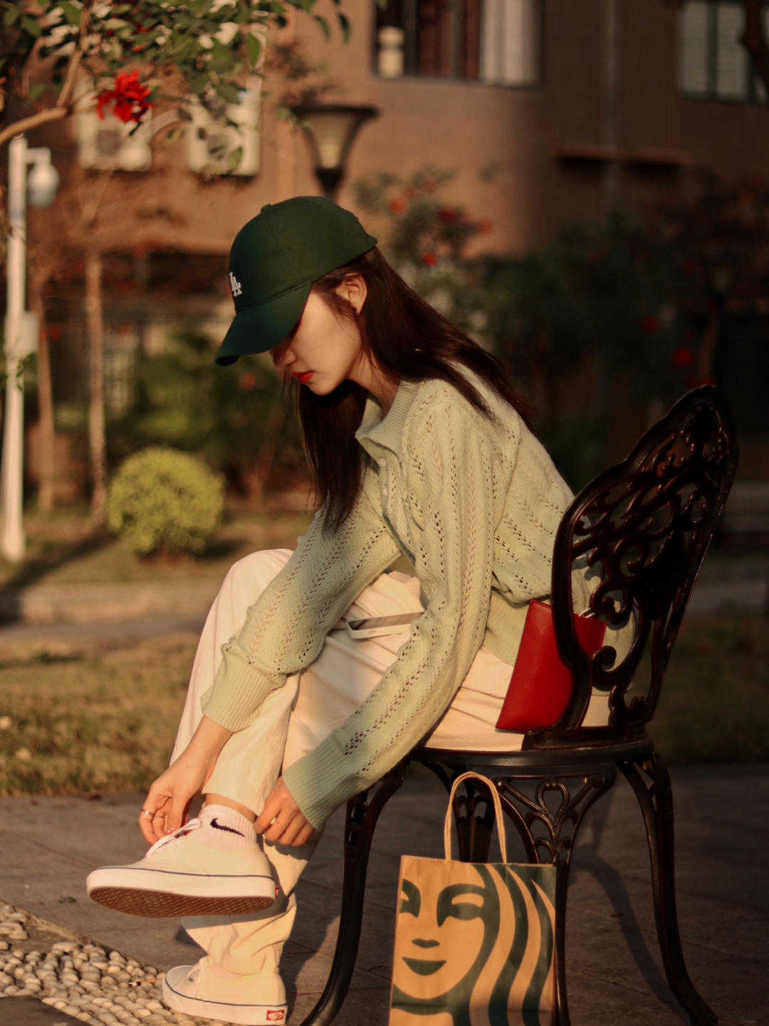 穿搭|时尚和大牌没啥关系,颜色搭配对了,依然能穿出高级感,漂亮大气