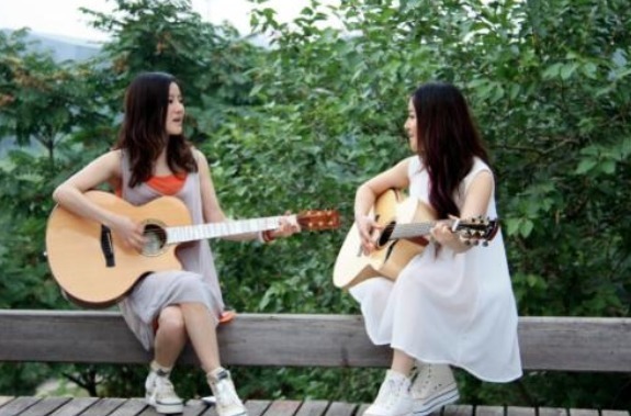 宝贝|“我被车撞了,你们家不还有一个宝贝吗”女儿的话让妈妈泪奔