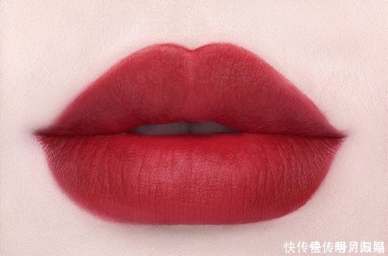 口红|黄皮巧涂这四个色的口红,素颜也巨显气色,亮白提升三个档!