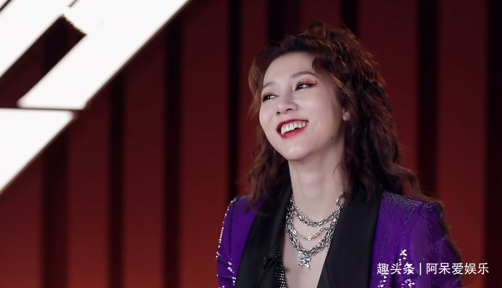 弦子淘汰周笔畅难辞其咎 犹豫不决铸成大错 吕一“傻人有傻福”