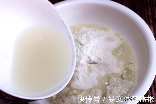 和面时多加一种料,无论做馒头还是做包子,快速发满盆,香软蓬松