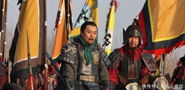 银锭|林冲棒打洪教头,柴进用银锭奖励获胜一方,三人各有何心态!
