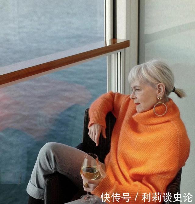 被60和的老奶奶惊艳了,敢穿会穿搭又有气场,老年人照样可以时髦