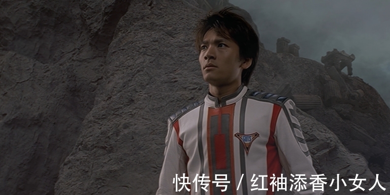 戴拿|奥特曼吐槽:平成三杰人间体的奇葩定律,没一个是正常人设,会玩